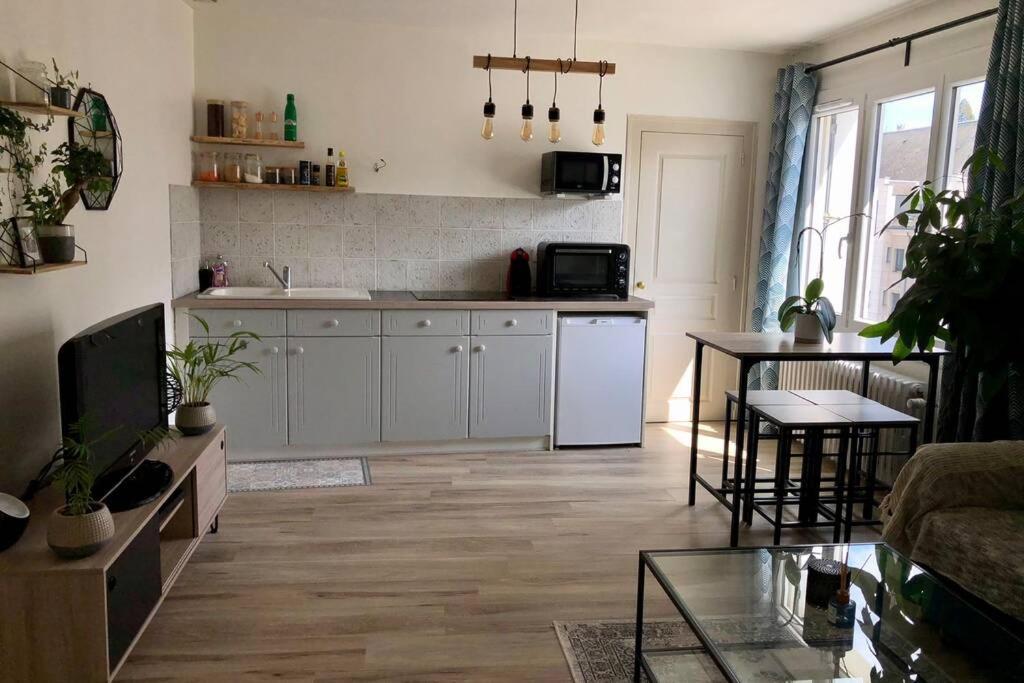 Cosy Centre De Apartment Blois